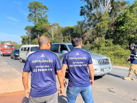 No momento, você está visualizando Mais de 40 taxistas são notificados por transporte irregular de passageiros no Amazonas
