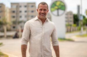 Leia mais sobre o artigo Malvino Salvador grava projeto comercial em Manaus