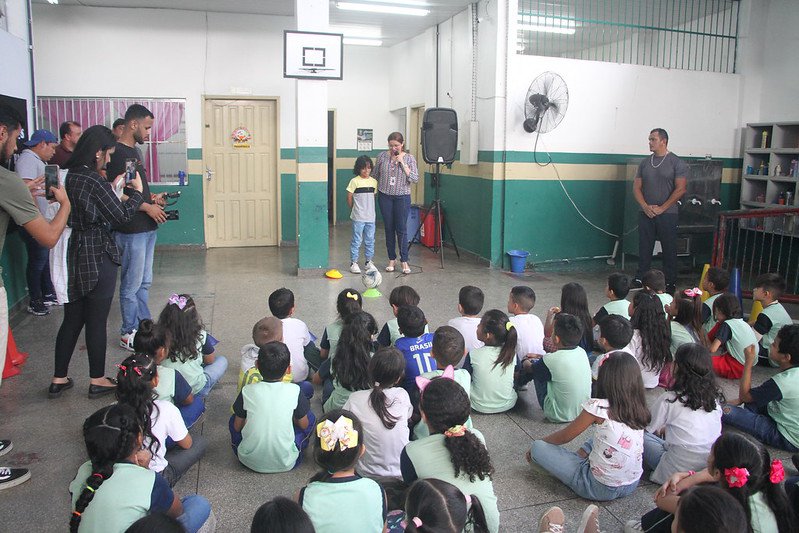 No momento, você está visualizando Aluno de escola da Prefeitura de Manaus se destaca no futebol e vai treinar no Corinthians