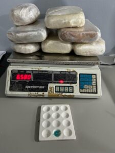Leia mais sobre o artigo PF prende mulher com drogas em mala no Amazonas