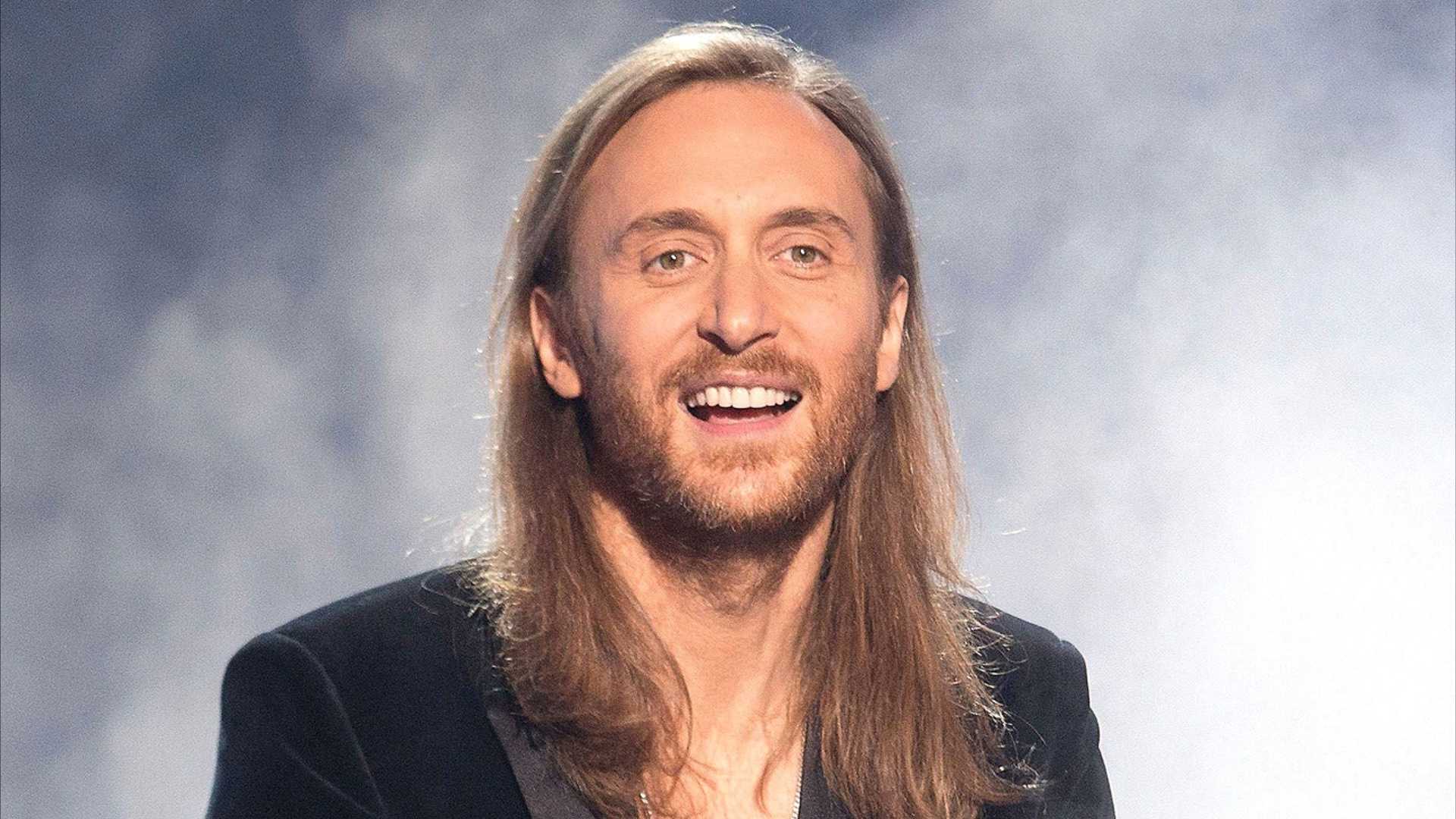 No momento, você está visualizando David Guetta se apresenta no #SouManaus 2023 e deslocamento de jato, saindo de Ibiza, na Europa, terá compensação ambiental