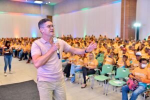 Leia mais sobre o artigo Prefeitura realiza terceira edição do programa ‘Conecta+’ voltada aos servidores da Seminf