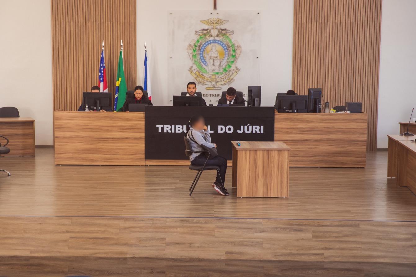No momento, você está visualizando Justiça do AM condena a mais de 23 anos de prisão homem que matou e queimou companheira em Manaus