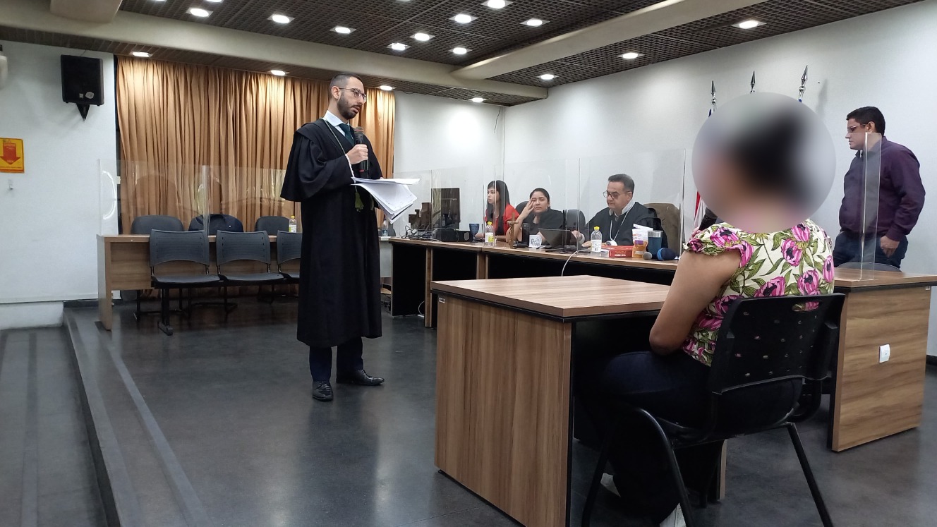No momento, você está visualizando Em Manaus, mulher acusada de mandar matar a mãe de criação é condenada a mais de 17 anos de prisão