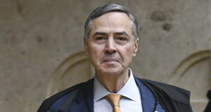 Leia mais sobre o artigo Luís Roberto Barroso é eleito presidente do STF