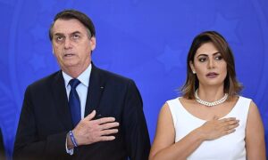 Leia mais sobre o artigo URGENTE: Alexandre de Moraes autoriza quebra de sigilo bancário de Jair Bolsonaro e Michelle