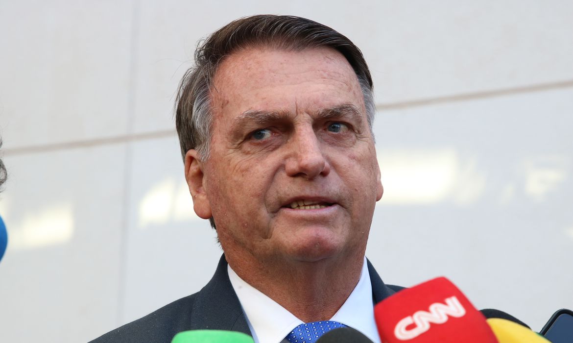 No momento, você está visualizando Defesa recorre de decisão do TSE que tornou Bolsonaro inelegível