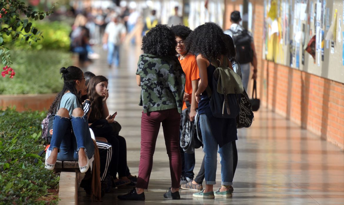 No momento, você está visualizando Lei de Cotas: entenda as mudanças aprovadas na Câmara