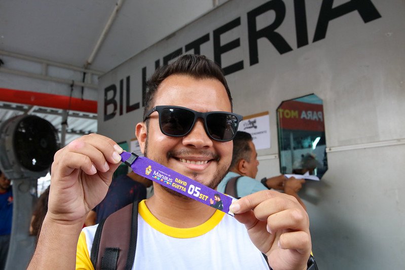 No momento, você está visualizando Prefeitura inicia a retirada do terceiro lote de pulseiras do ‘#SouManaus 2023’