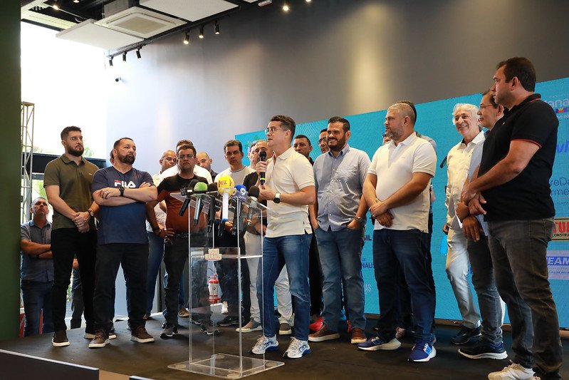 No momento, você está visualizando Prefeito enfatiza público histórico com 420 mil pessoas no #SouManaus e mais de R$ 21 milhões movimentados no festival