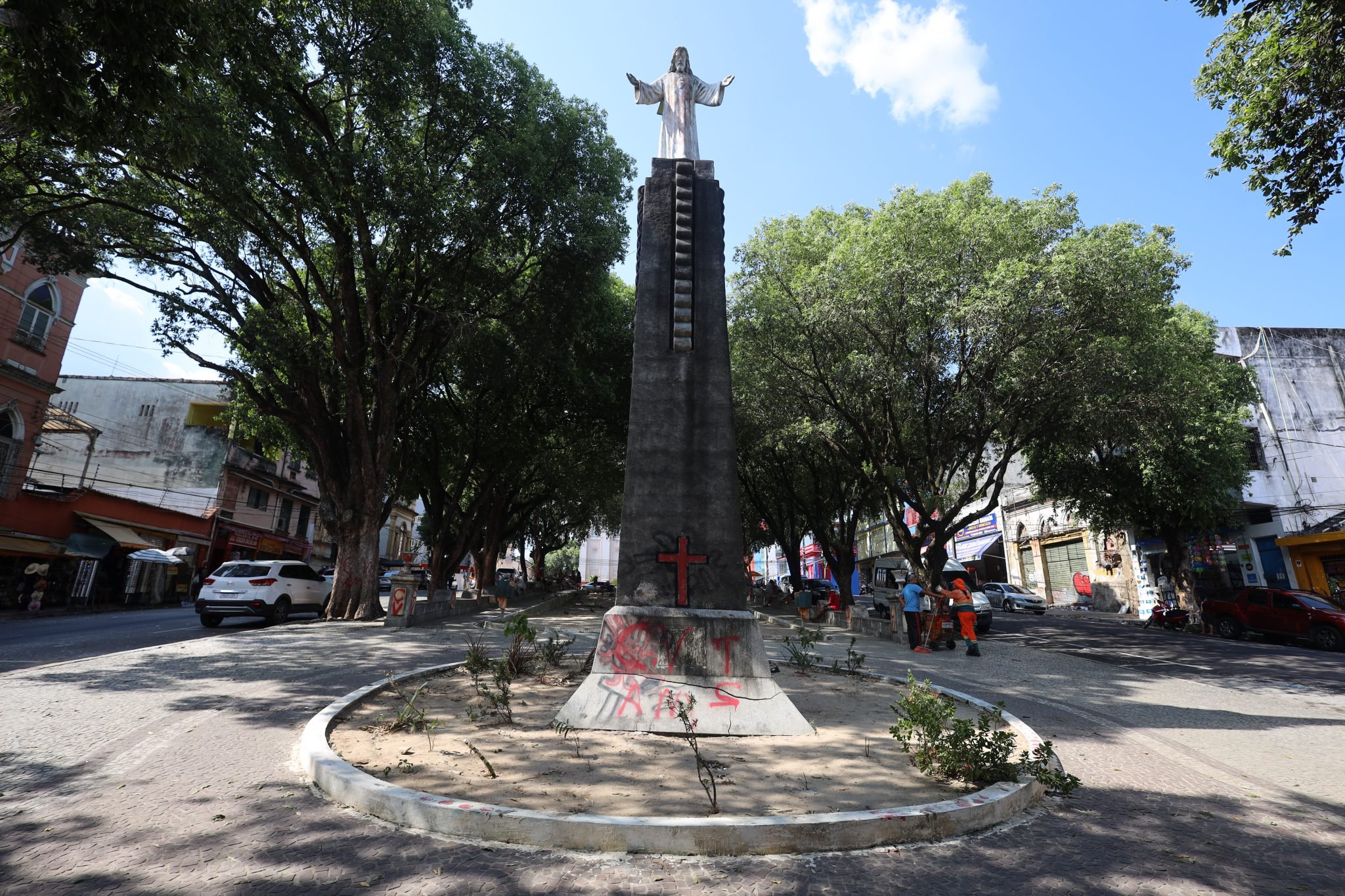 No momento, você está visualizando Prefeitura anuncia revitalização da praça dos Remédios e construção da nova feira ‘Manaus Moderna’