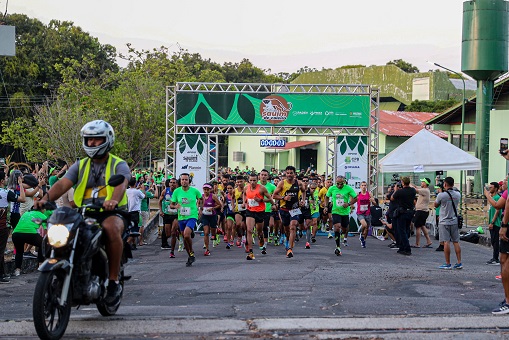 No momento, você está visualizando Preservação e esporte: UEA realiza 1ª Corrida do Saium-de-coleira