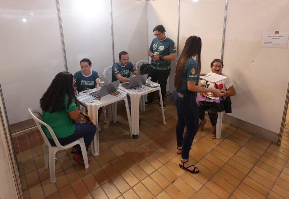 No momento, você está visualizando Escola do Legislativo da CMM antecipa inscrições dos cursos de outubro e realiza atendimentos na Câmara Cidadã