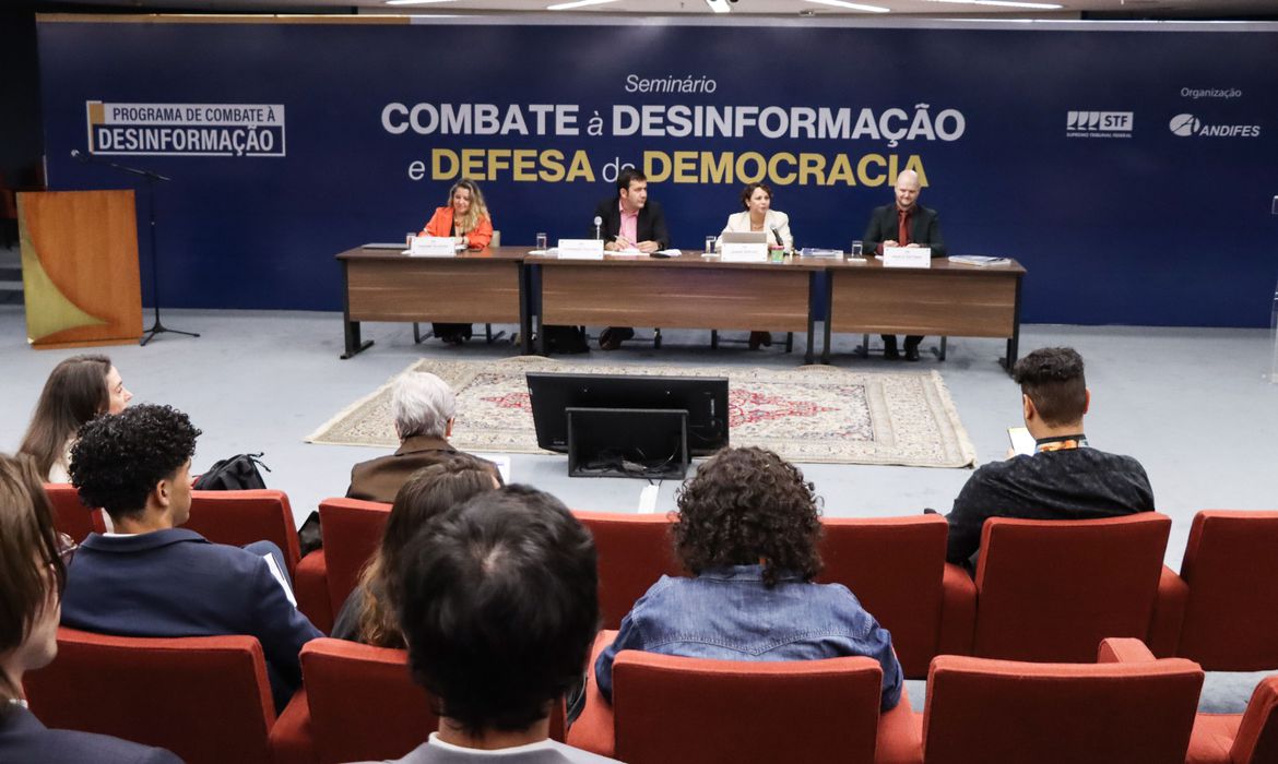 No momento, você está visualizando Pessoas com deficiência estão mais vulneráveis à desinformação