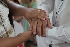 Leia mais sobre o artigo Seap promove casamento coletivo de custodiados do sistema prisional da capital