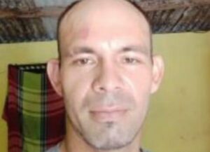 Leia mais sobre o artigo Motorista de app é procurado pela polícia suspeito de estuprar passageira em Manaus