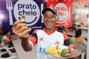 Leia mais sobre o artigo Restaurantes populares voltam a cobrar refeições a partir desta sexta