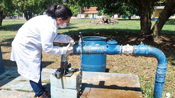No momento, você está visualizando Novos relatórios da Cosama e FVS-RCP confirmam a permanência do problema de contaminação da água em Parintins