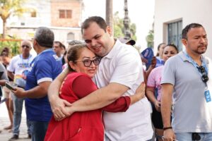 Leia mais sobre o artigo Roberto Cidade é o único candidato com crescimento constante nas pesquisas de intenção de votos para eleição municipal de 2024