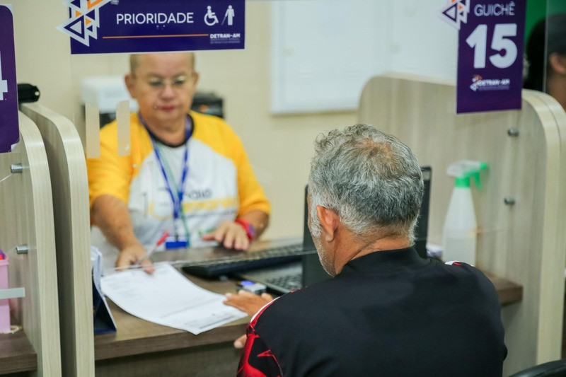 No momento, você está visualizando No Amazonas, renovação de CNH para idosos acima de 70 anos passa a ser gratuita