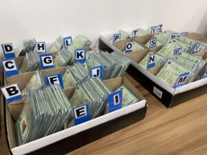 Leia mais sobre o artigo Mais de 21 mil Carteiras de Identidade Nacional aguardam solicitantes nos PACs