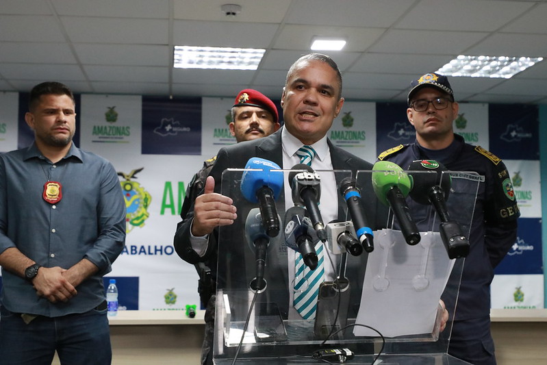 No momento, você está visualizando Secretário de Segurança diz que deputado praticou abuso de autoridade e humilhou policiais ao ser abordado em operação