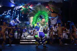 Leia mais sobre o artigo Carnaboi 2024 é sucesso de público na primeira noite no Studio 5