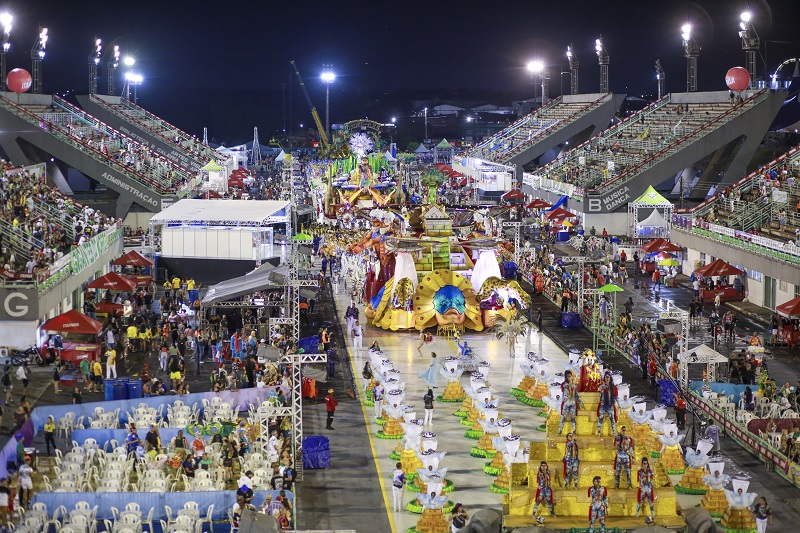 No momento, você está visualizando Desfile das escolas de samba do Carnaval 2024 começa nesta quinta-feira, no Sambódromo