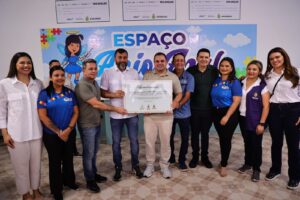 Leia mais sobre o artigo Roberto Cidade inaugura ‘Espaço Anjo Azul’ em Parintins