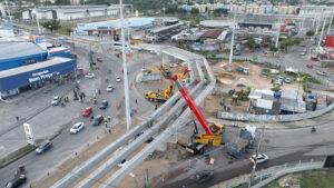 Leia mais sobre o artigo Viaduto Rei Pelé toma forma com 18 vigas implantadas pela Prefeitura de Manaus