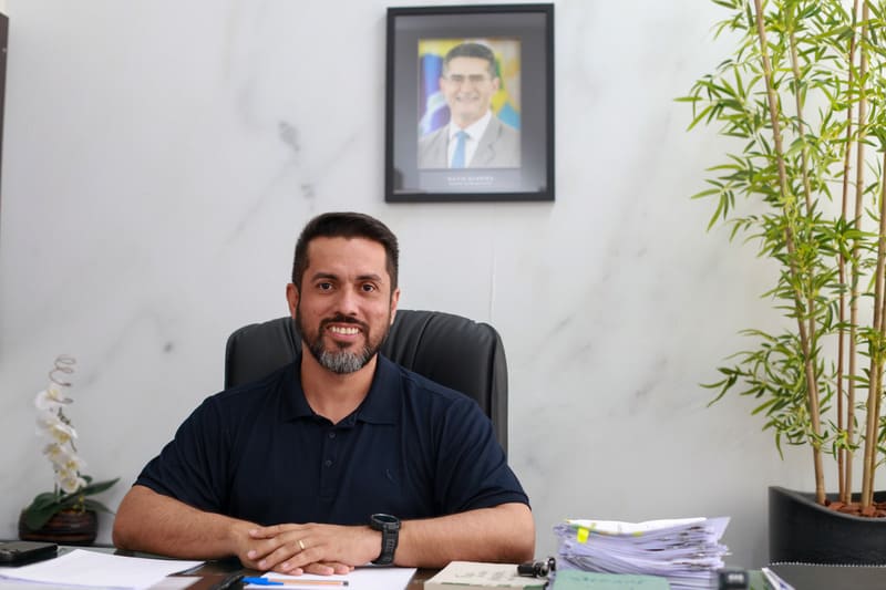 No momento, você está visualizando Prefeito de Manaus nomeia Jack Serafim secretário de Comunicação