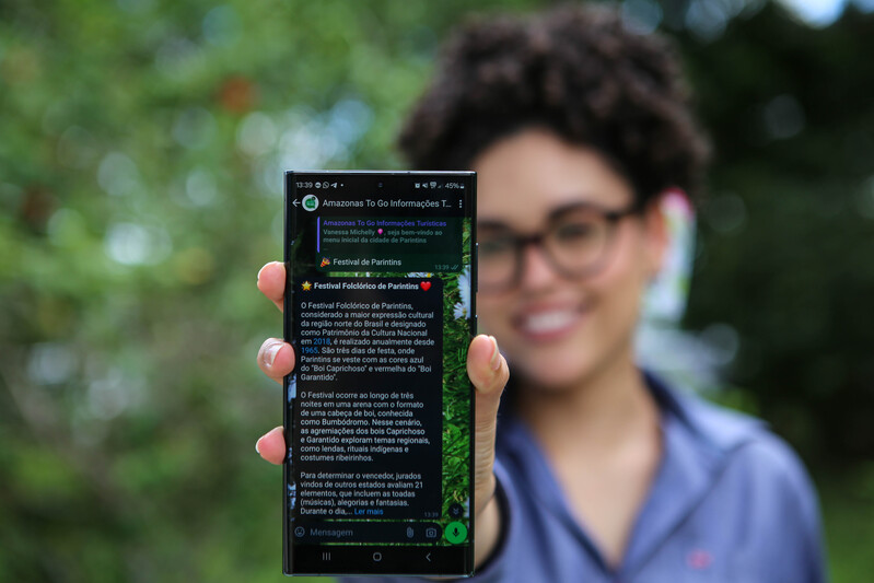 No momento, você está visualizando Festival de Parintins 2024: Amazonas To Go auxilia quem chega à cidade com informações turísticas
