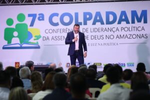 Leia mais sobre o artigo Em encontro com lideranças políticas, Wilson Lima destaca programas do estado que transformam a vida das pessoas