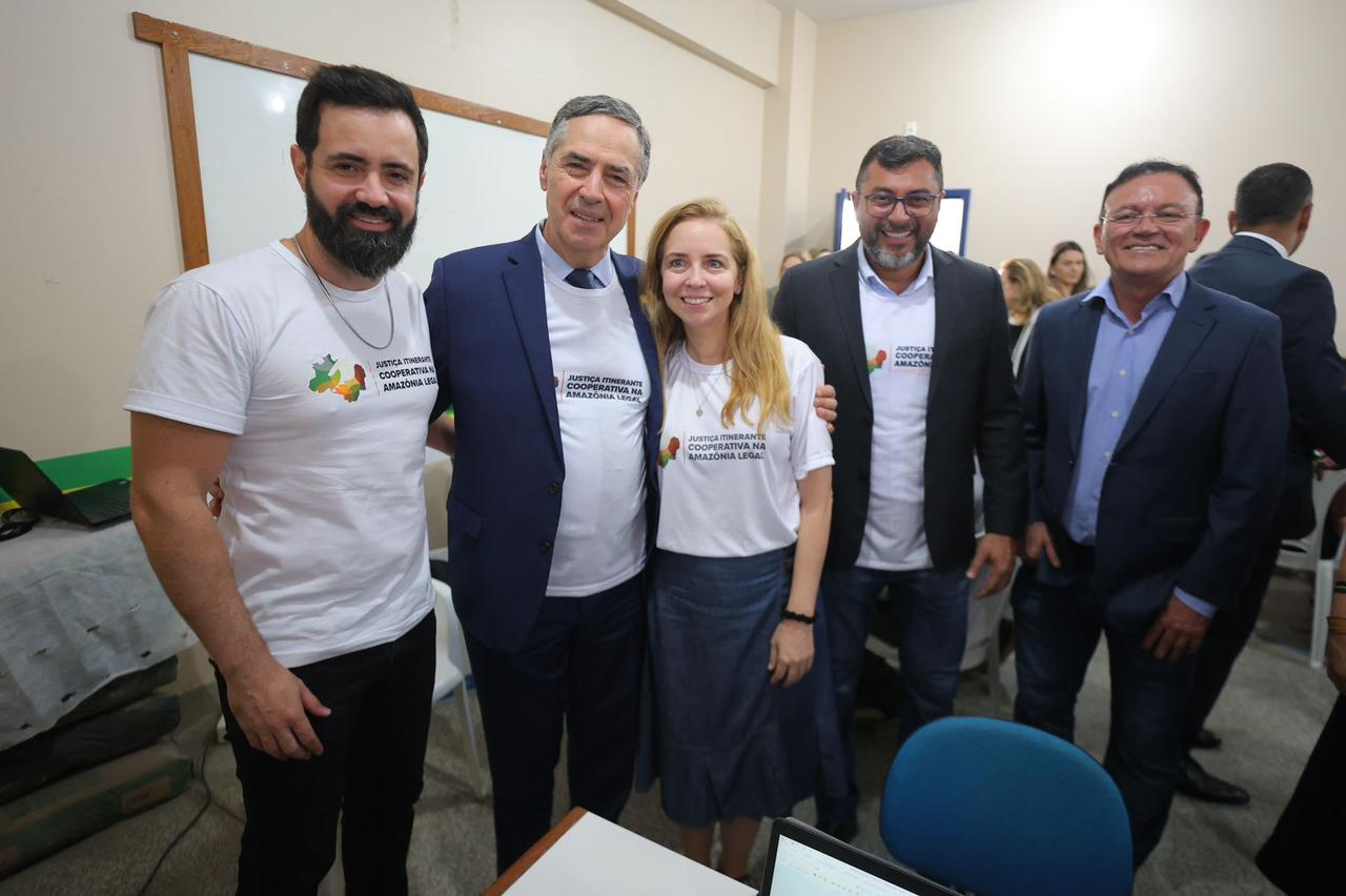 No momento, você está visualizando Em evento de Justiça Itinerante na Amazônia Legal, Wilson Lima destaca que ação assegura direitos e deveres dos amazonenses