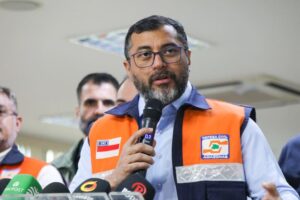 Leia mais sobre o artigo Wilson Lima instala comitê de enfrentamento à estiagem e decreta situação de emergência em 20 municípios