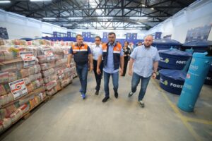 Leia mais sobre o artigo Wilson Lima acompanha preparação de ajuda humanitária para municípios afetados pela estiagem