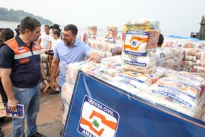 Leia mais sobre o artigo Wilson Lima acompanha primeiro envio de ajuda humanitária para municípios já afetados pela estiagem