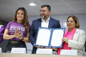 Leia mais sobre o artigo Wilson Lima assina Pacto Estadual de Prevenção aos Feminicídios no Amazonas
