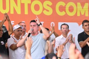 Leia mais sobre o artigo David Almeida segue ampliando liderança na reta final da eleição, revela pesquisa DAP