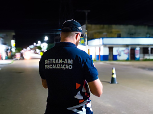 Leia mais sobre o artigo Detran-AM: Fiscalização de Trânsito aborda mais de 36 mil veículos em dez meses