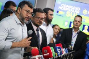 Leia mais sobre o artigo Complexo Hospitalar Sul: Wilson Lima apresenta plano de modernização de infraestrutura para as unidades