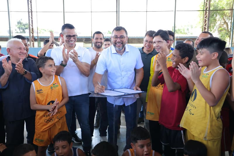 No momento, você está visualizando Wilson Lima anuncia reforma de espaços de esporte e lazer na Compensa