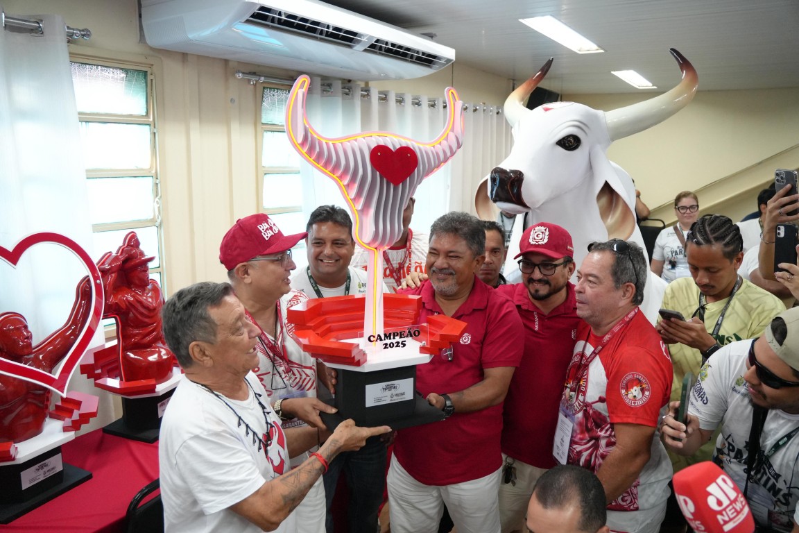 No momento, você está visualizando ‘Boi do Povo, Boi do Povão’: Boi Garantido se consagra o campeão do Festival de Parintins 2025