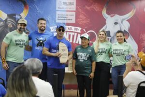 Leia mais sobre o artigo Caprichoso leva título de Campeão Sustentável 2025 com 706,9kg quilos de resíduos reciclados