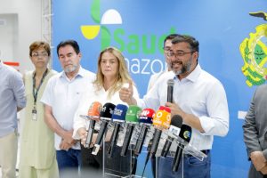 Leia mais sobre o artigo Wilson Lima apresenta balanço do Opera+ Amazonas, com mais de 200 mil cirurgias realizadas em 2025