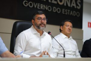 Leia mais sobre o artigo Wilson Lima anuncia redução do IPVA e Refis 2025, com descontos de multas e juros em até 95%