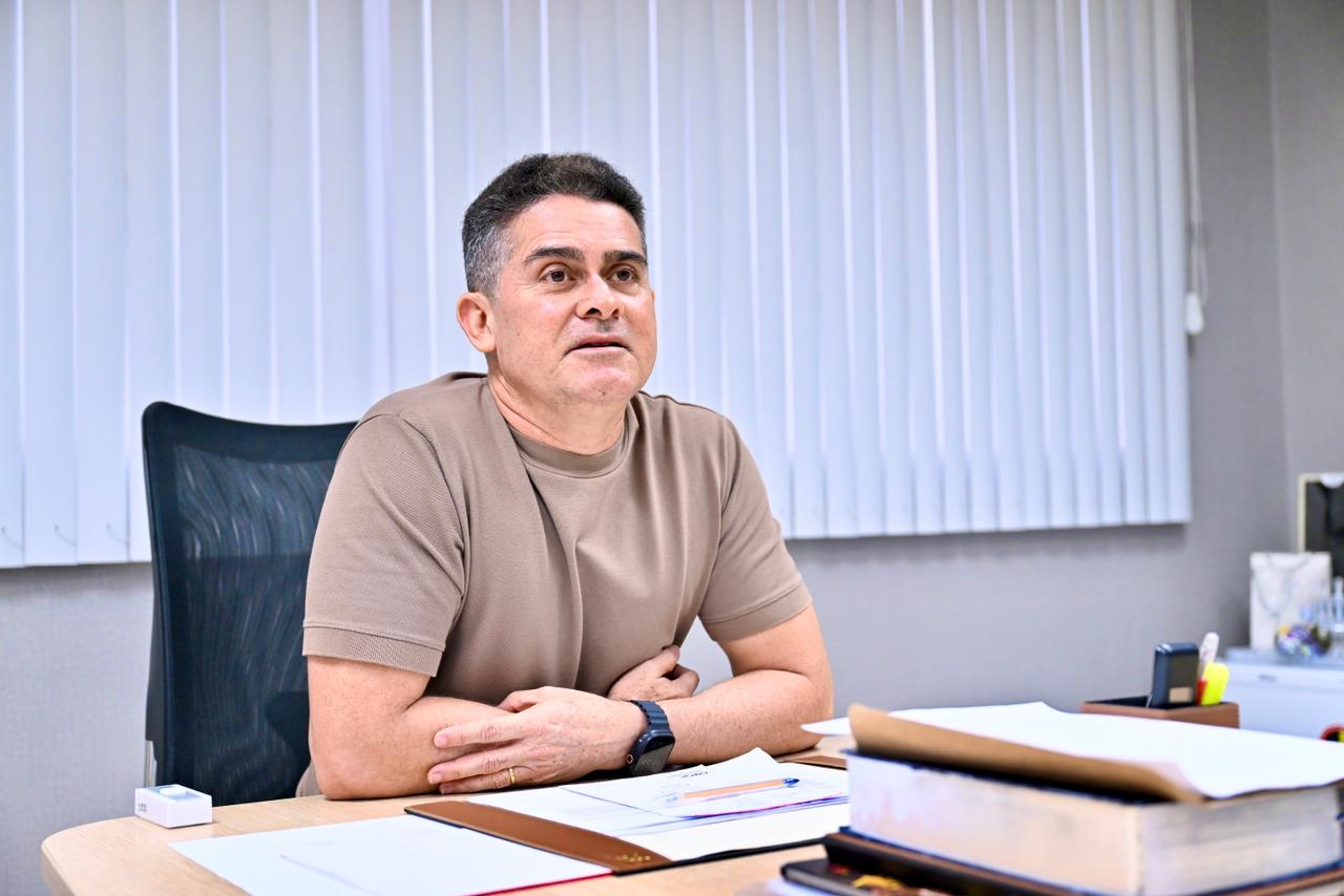 No momento, você está visualizando David Almeida esclarece fake news sobre ‘radar meteorológico’ e reforça transparência na gestão