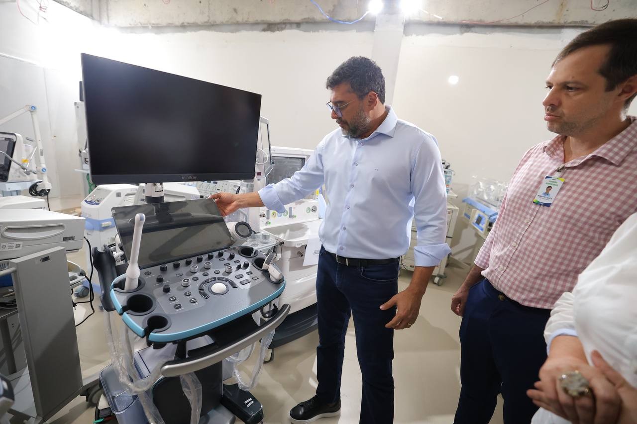 No momento, você está visualizando Wilson Lima vistoria equipamentos e obras no Complexo Hospitalar Sul