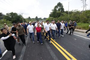 Leia mais sobre o artigo Wilson Lima inaugura primeira etapa da nova AM-010  e destaca avanços sociais e econômicos para oito municípios