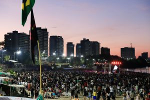 Leia mais sobre o artigo Prefeitura de Manaus garante serviços de segurança, mobilidade e saúde durante segunda edição do ‘Amanhecer Manaus’ na Ponta Negra